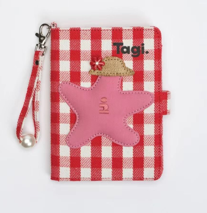 Tagi. パスポートケース 力バー　旅行かばん　 限定　カードケース 手帳　ブラック